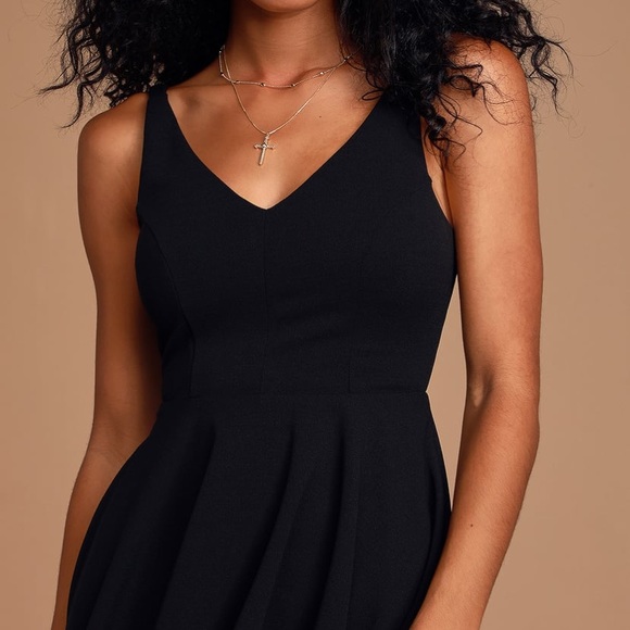 Dress - Picture 2 of 4